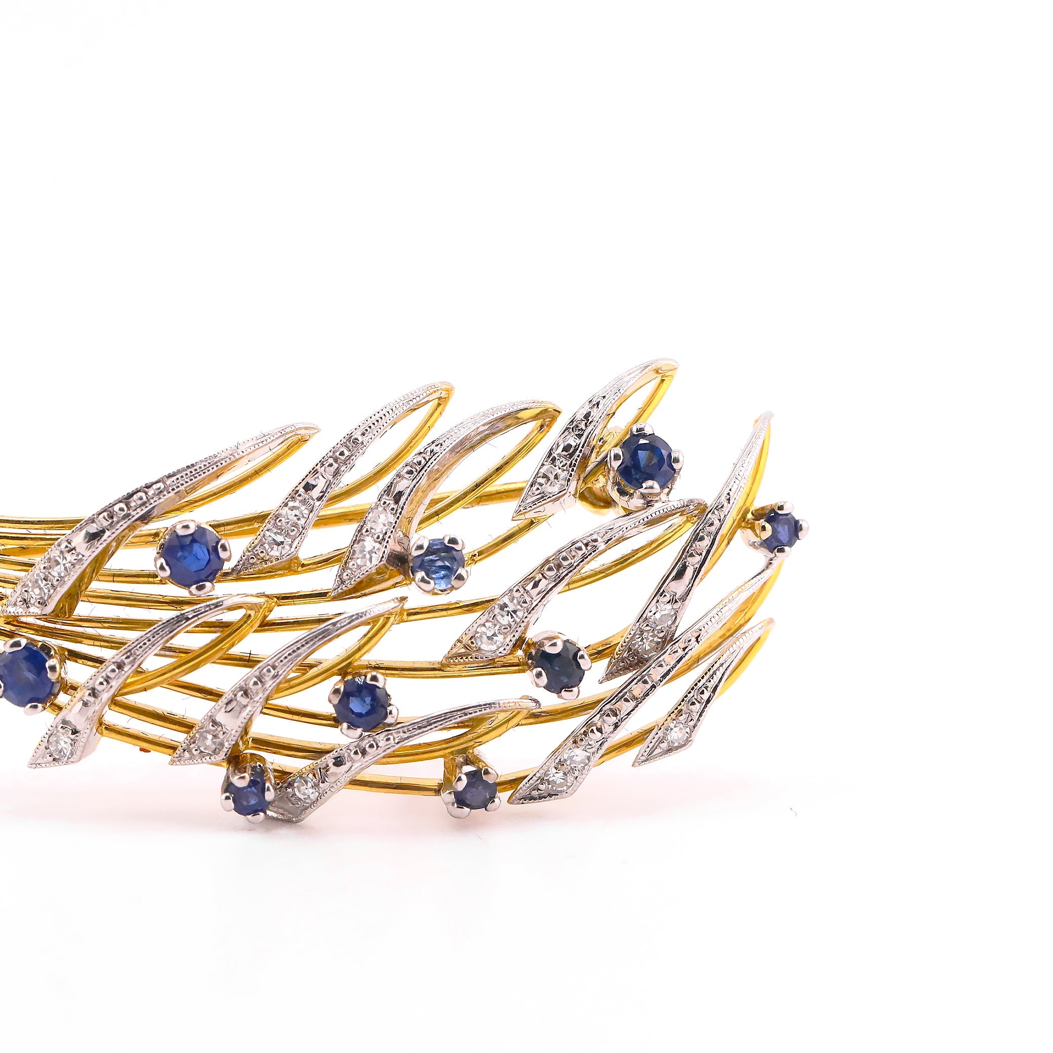 Zafiros y Diamantes en Oro Amarillo