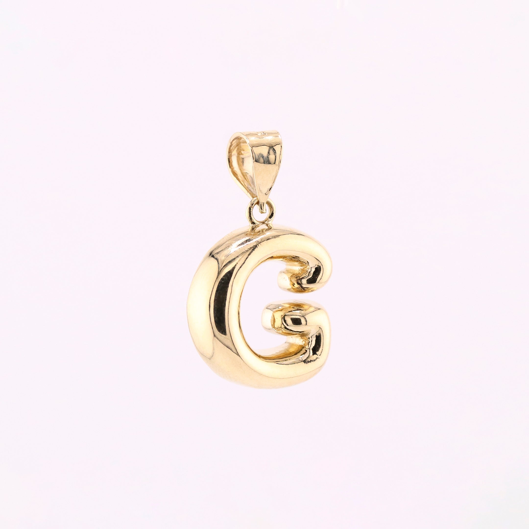 Dije Letra Inflada en Oro de 14K