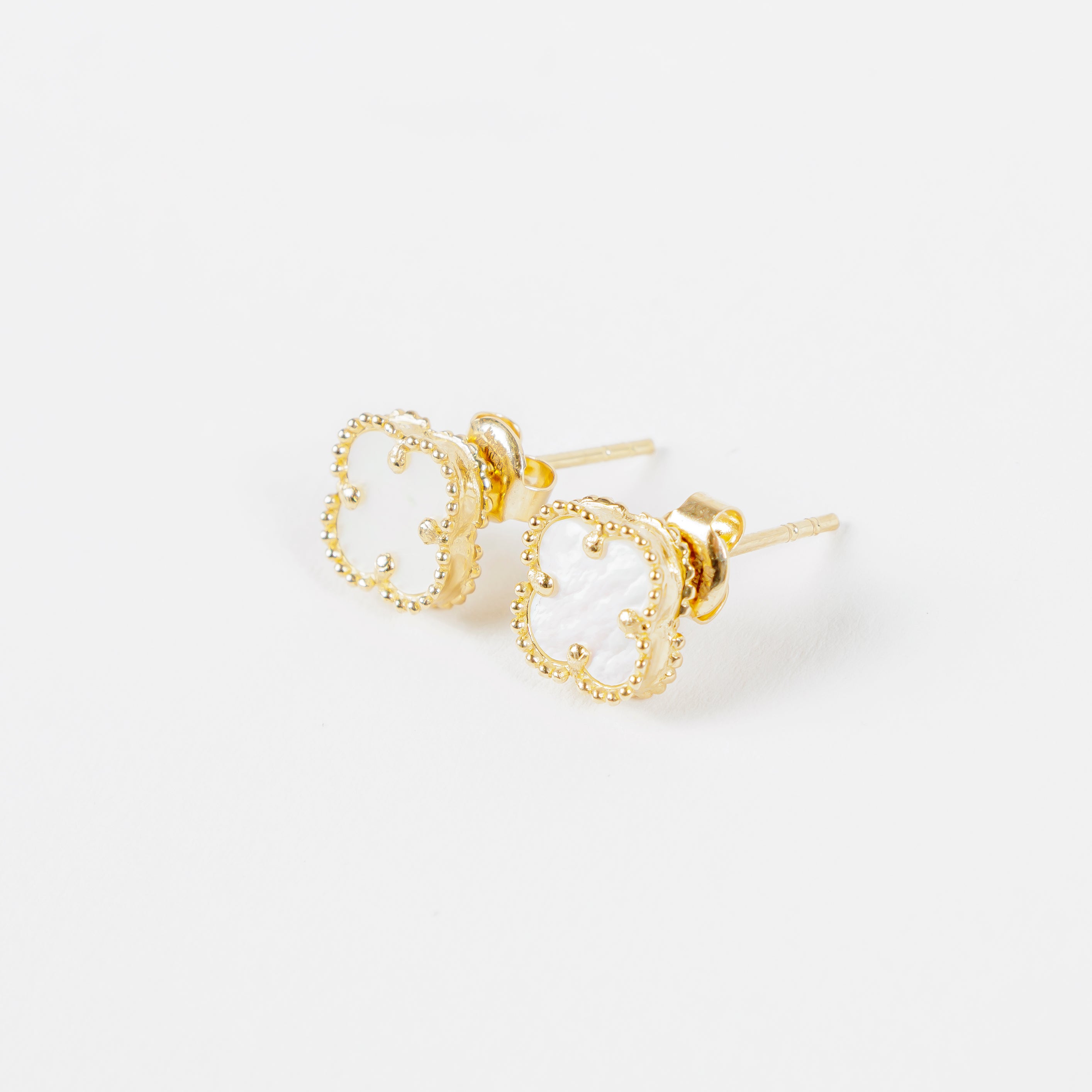 Aretes de Oro Tipo Van Cleef de 14K