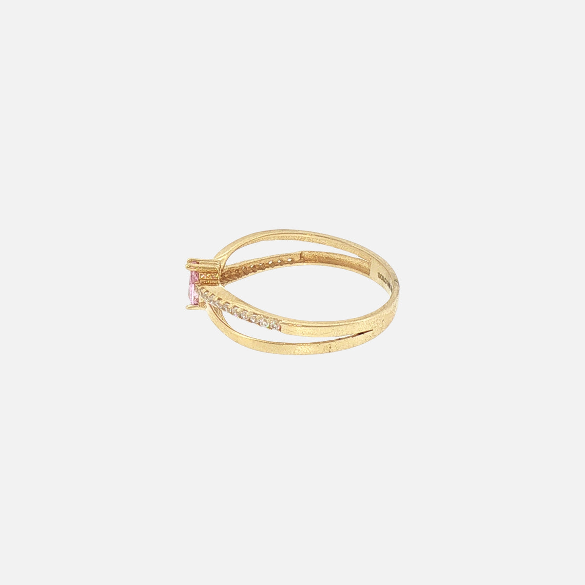 Anillo Enlazado C/Piedra Rosa en Oro de 14K