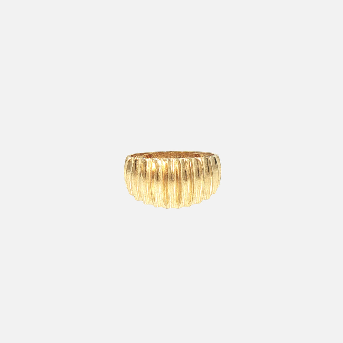 Anillo Relimado en Oro de 14K