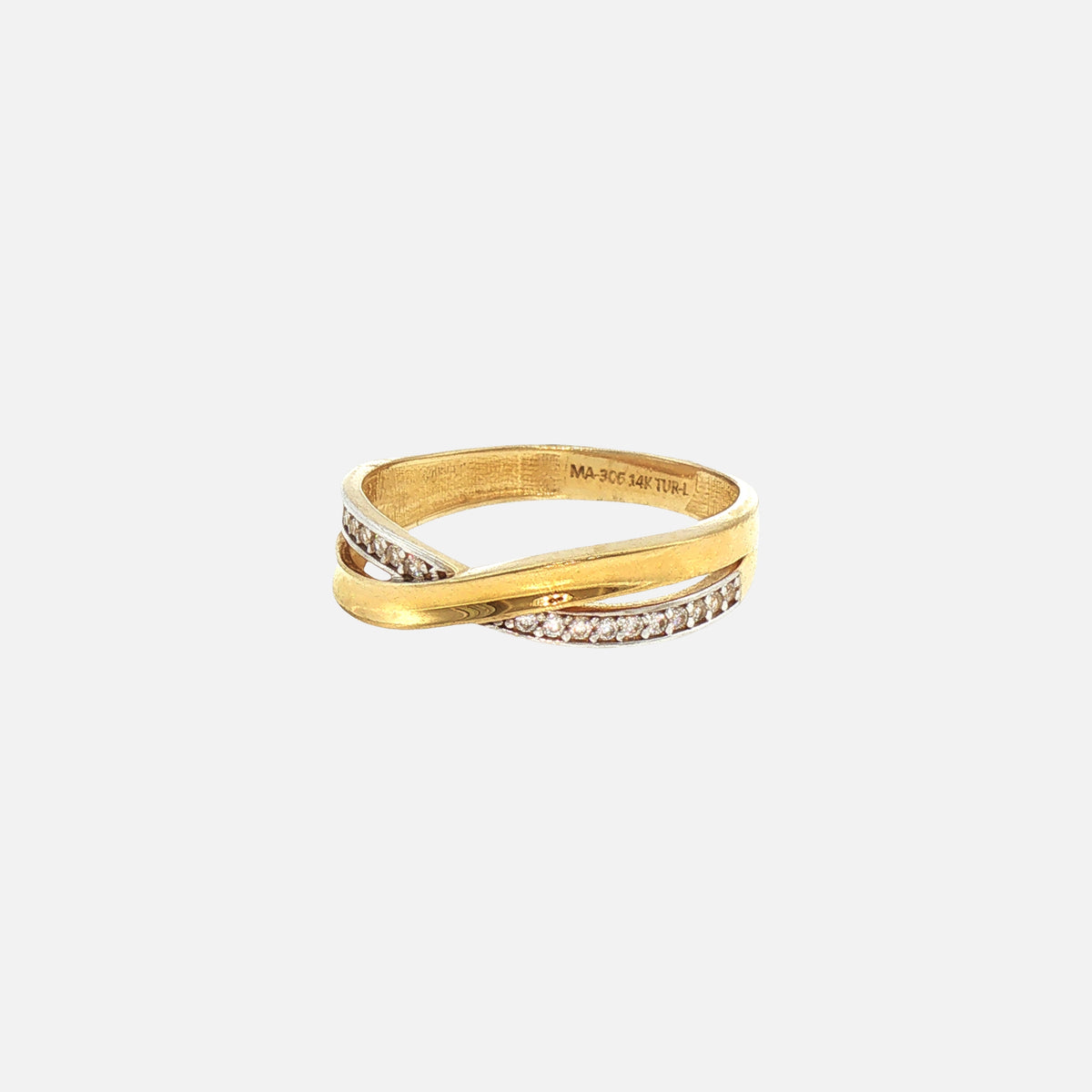 Anillo Enlazado con Piedra en Oro de 14K