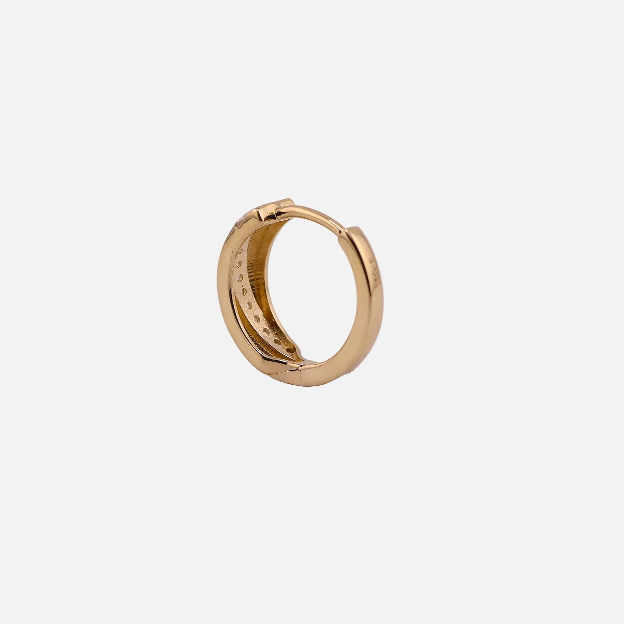 Aretes Huggies con Piedra Blanca en Oro de 14K