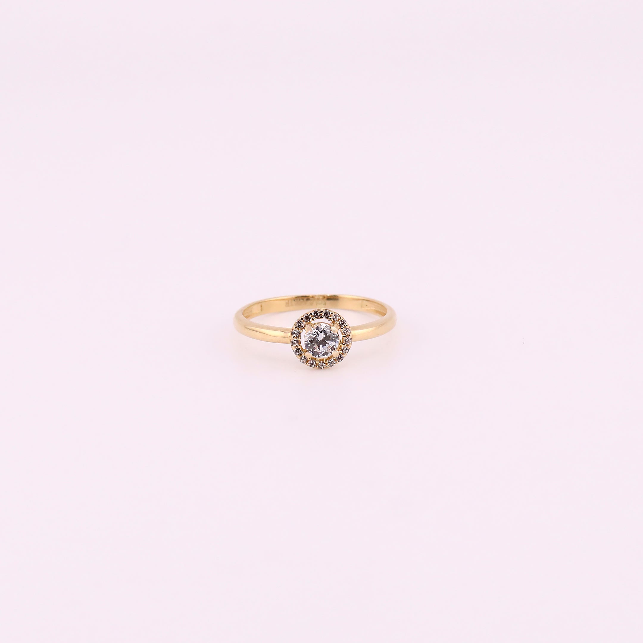 Anillo Solitario con Piedra Blanca en Oro de 14K