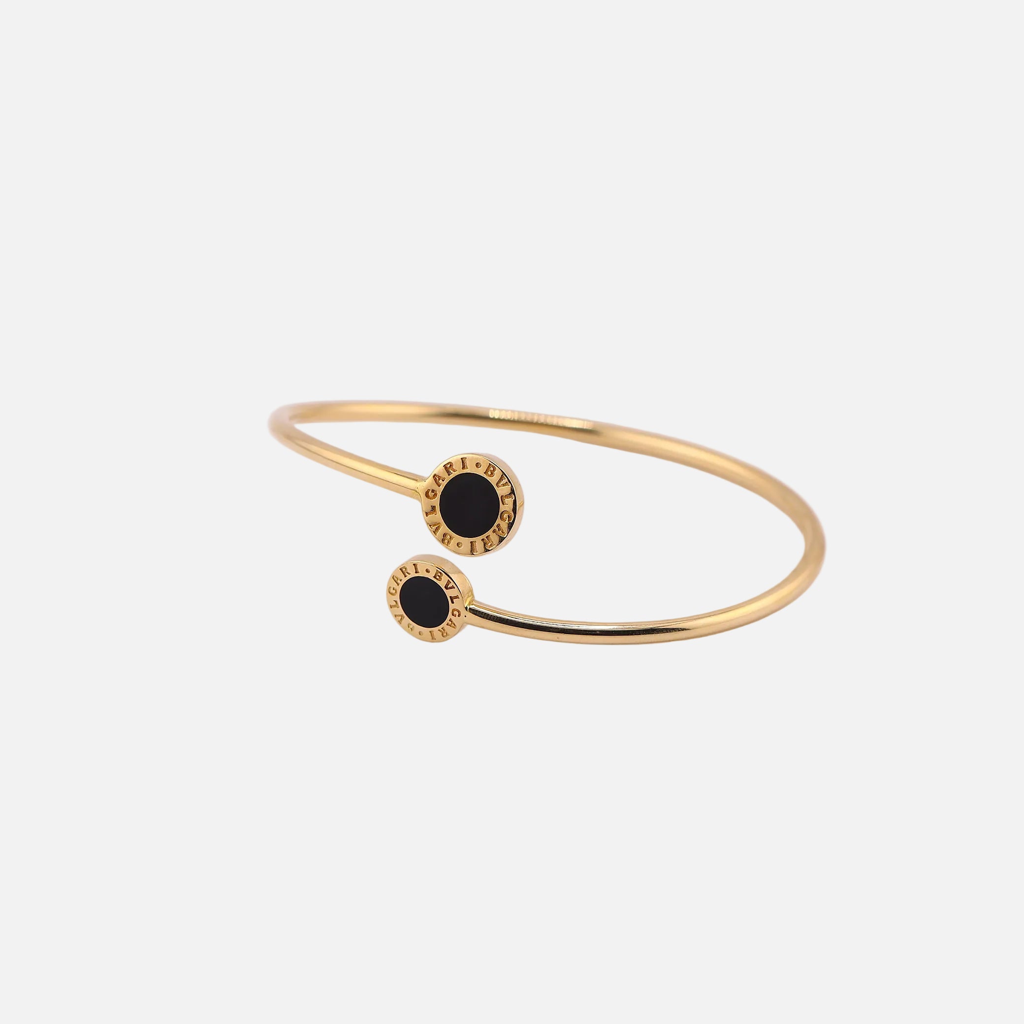Brazalete Clásico con Círculos Negros 14K