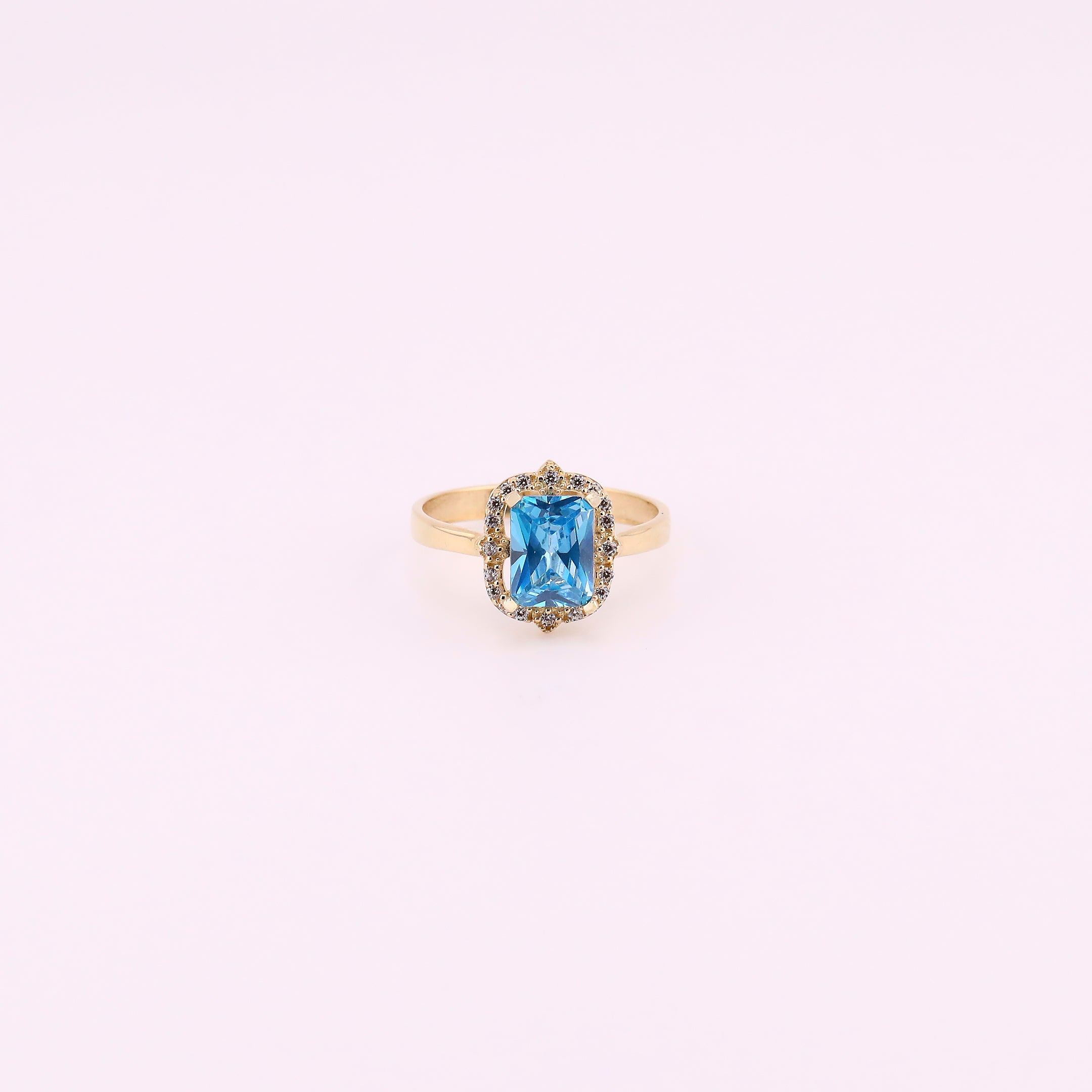 Anillo Aqua Marina en Oro de 14K