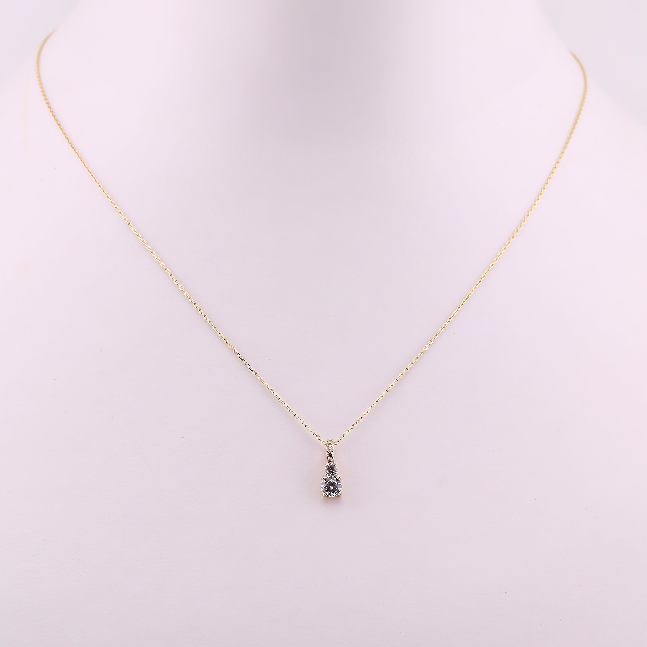 Gargantilla con Zirconias Escaladas en Oro de 14K