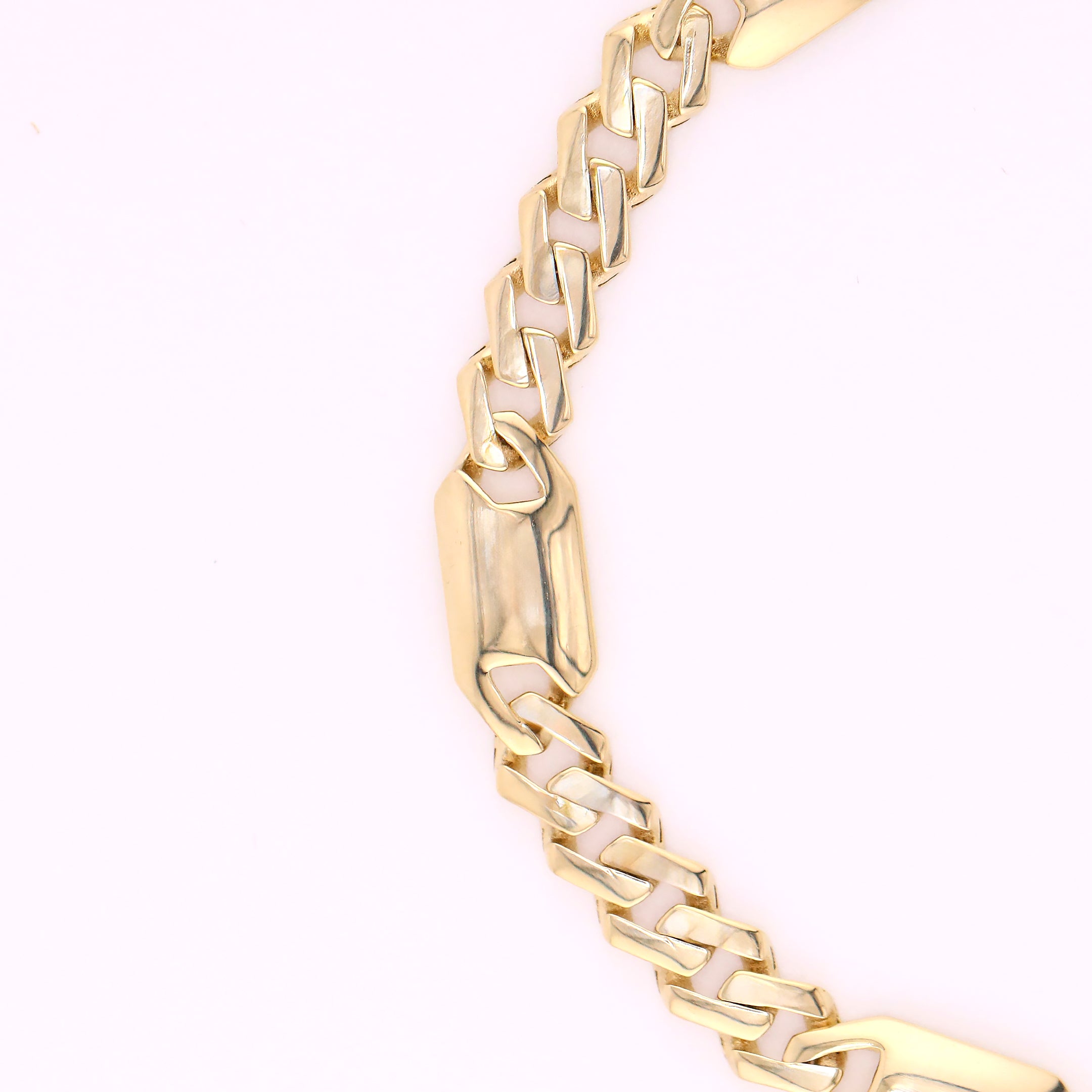 Pulso Monaco Chain Clásico en Oro de 10K