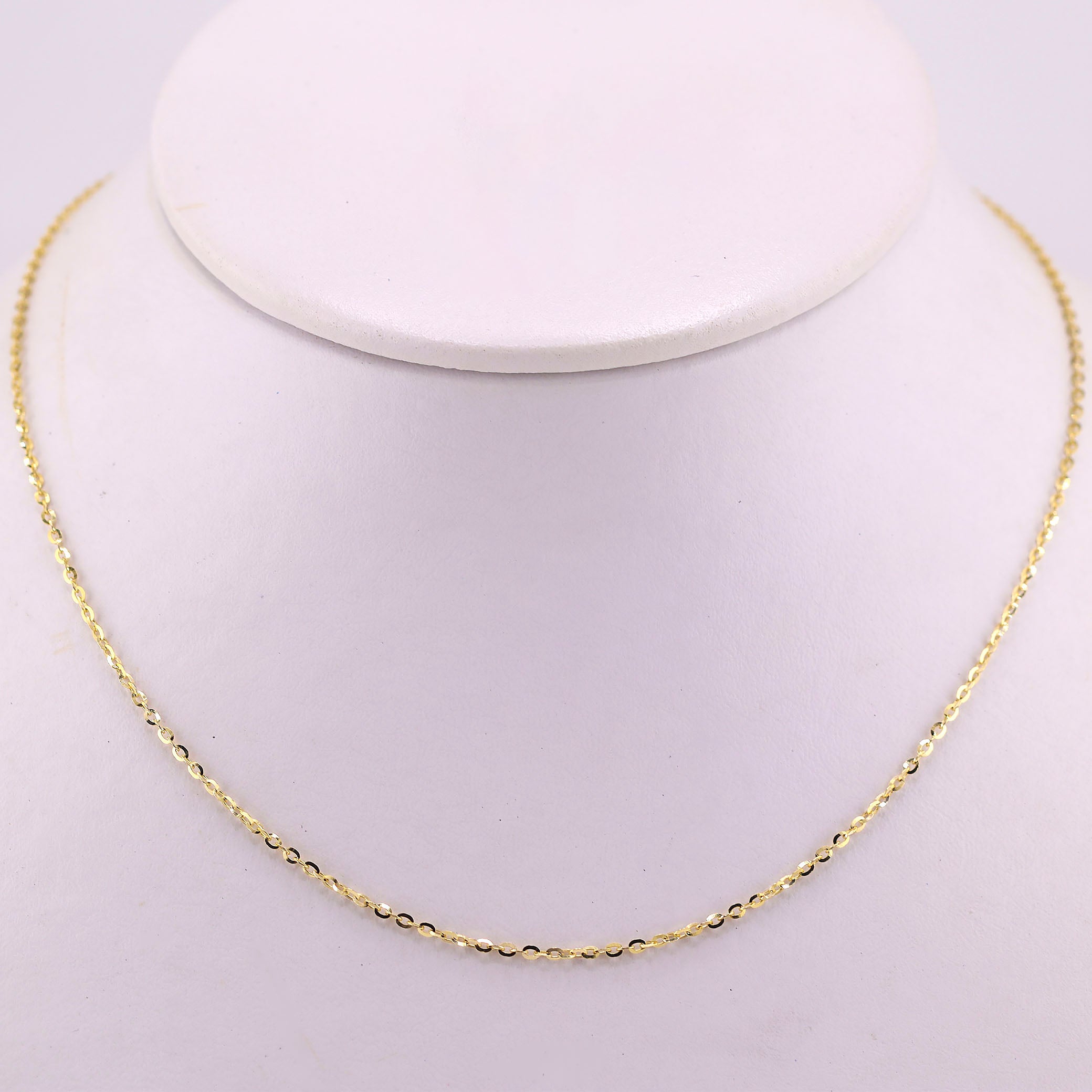 Cadena Eslabón Invertido en Oro de 14K
