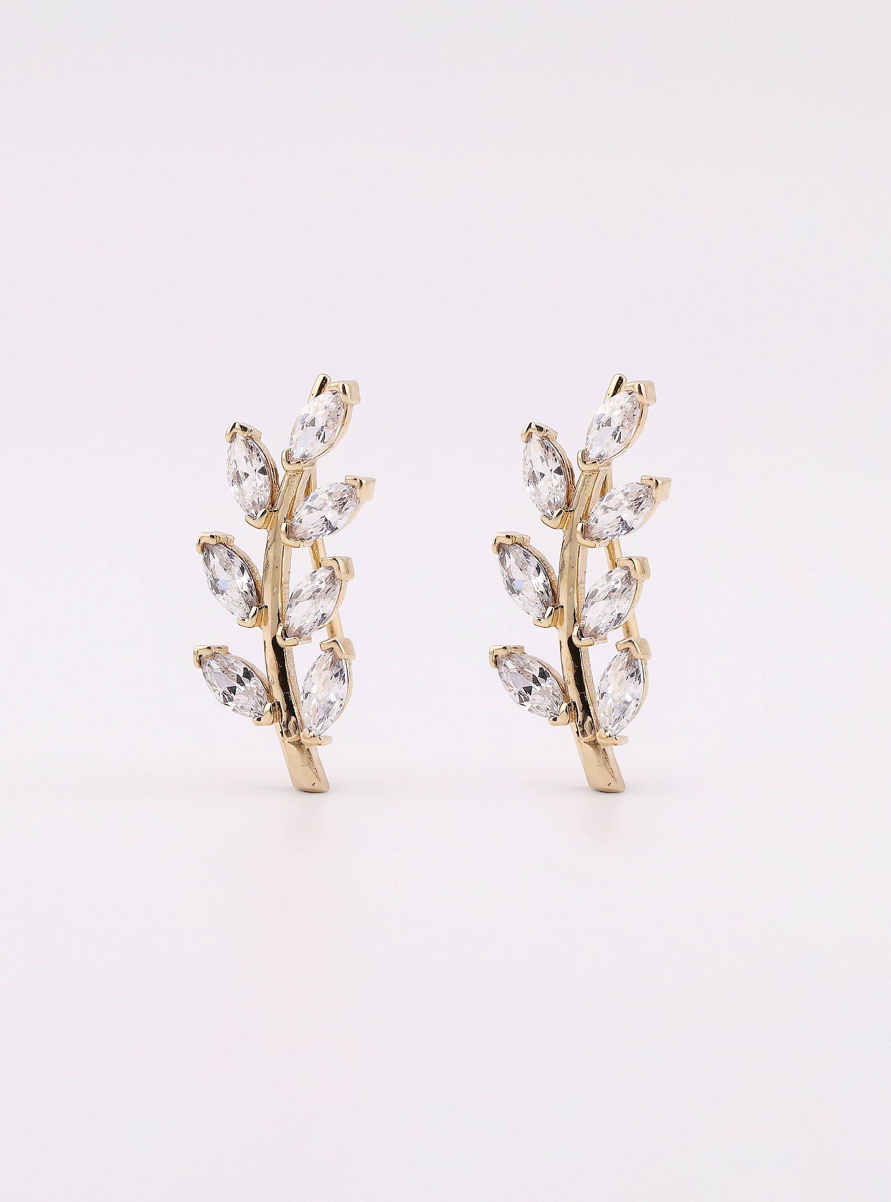 Aretes de Oro Hojas con Piedra Blanca de 14K