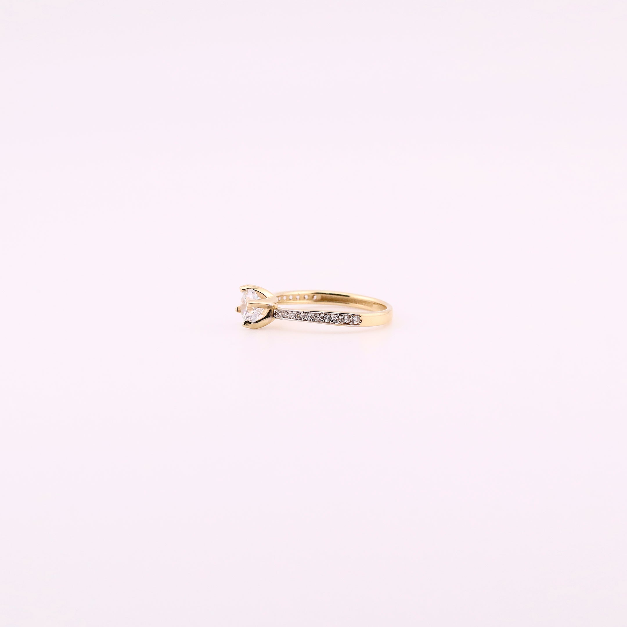 Anillo de Compromiso en Oro de 14K