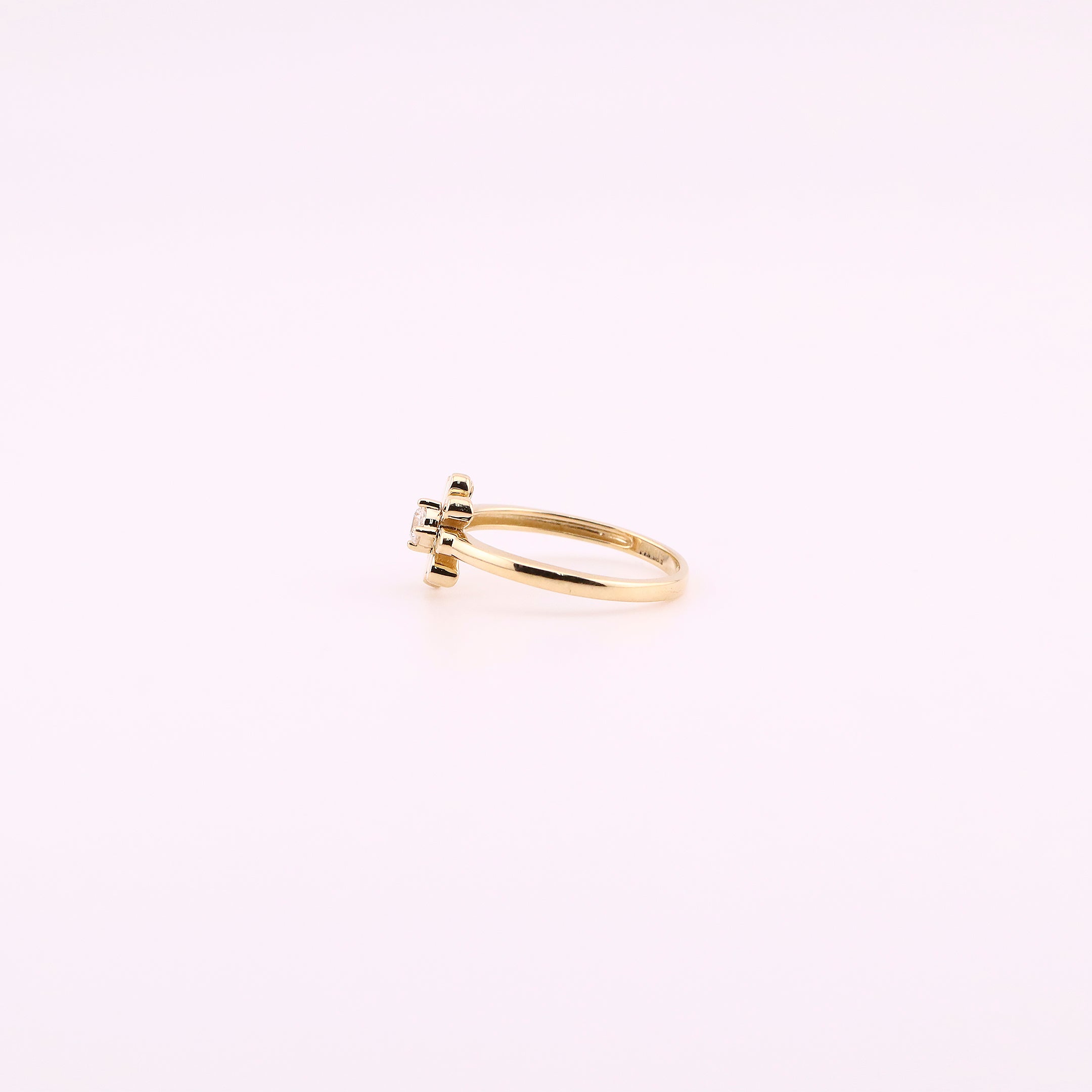 Anillo Flor en Oro de 14K
