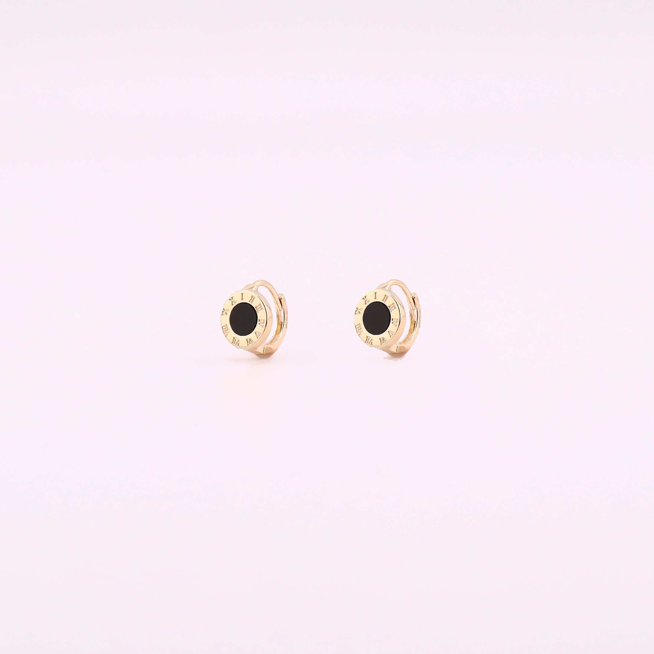 Aretes Clásicos en Oro de 10K