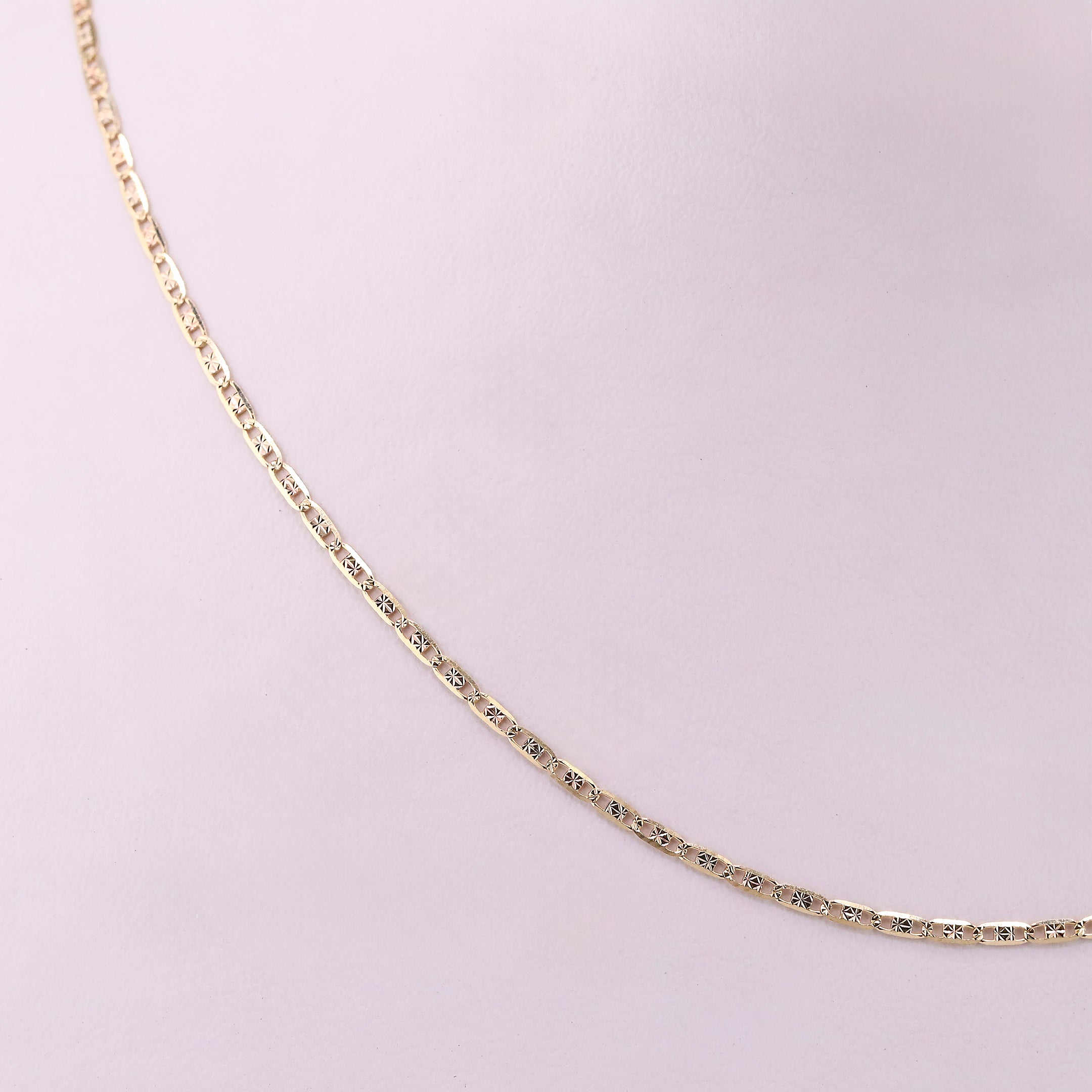 Cadena Candado Relimado en Oro de 14K