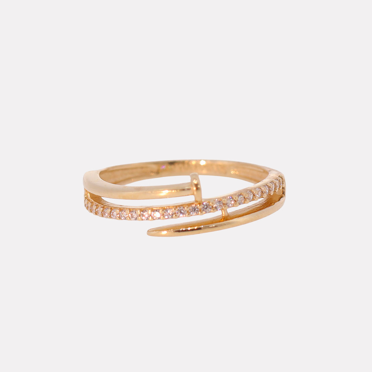 Anillo Triple Clavo en Oro de 14K