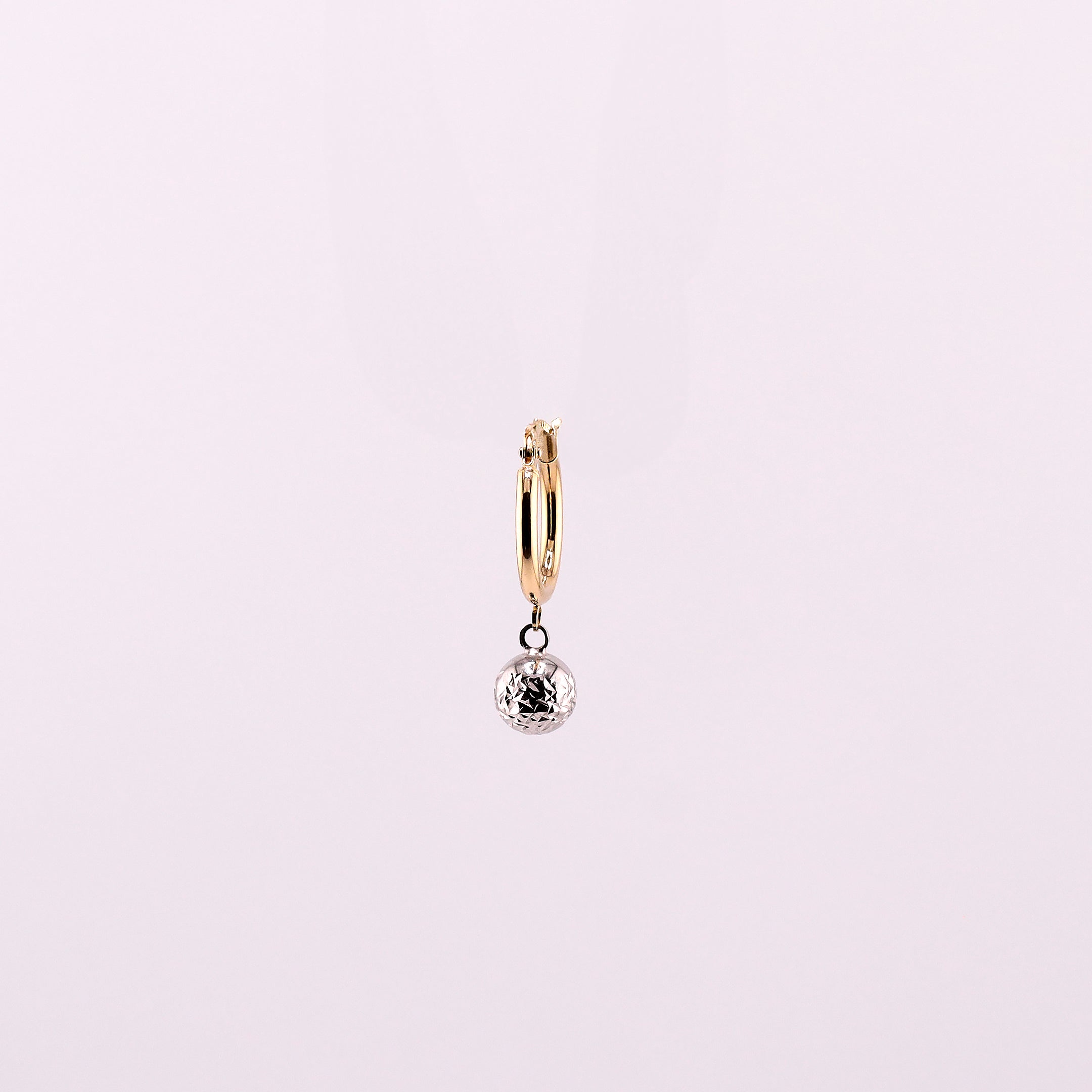 Aretes Huggies Borlas en Oro de 14K