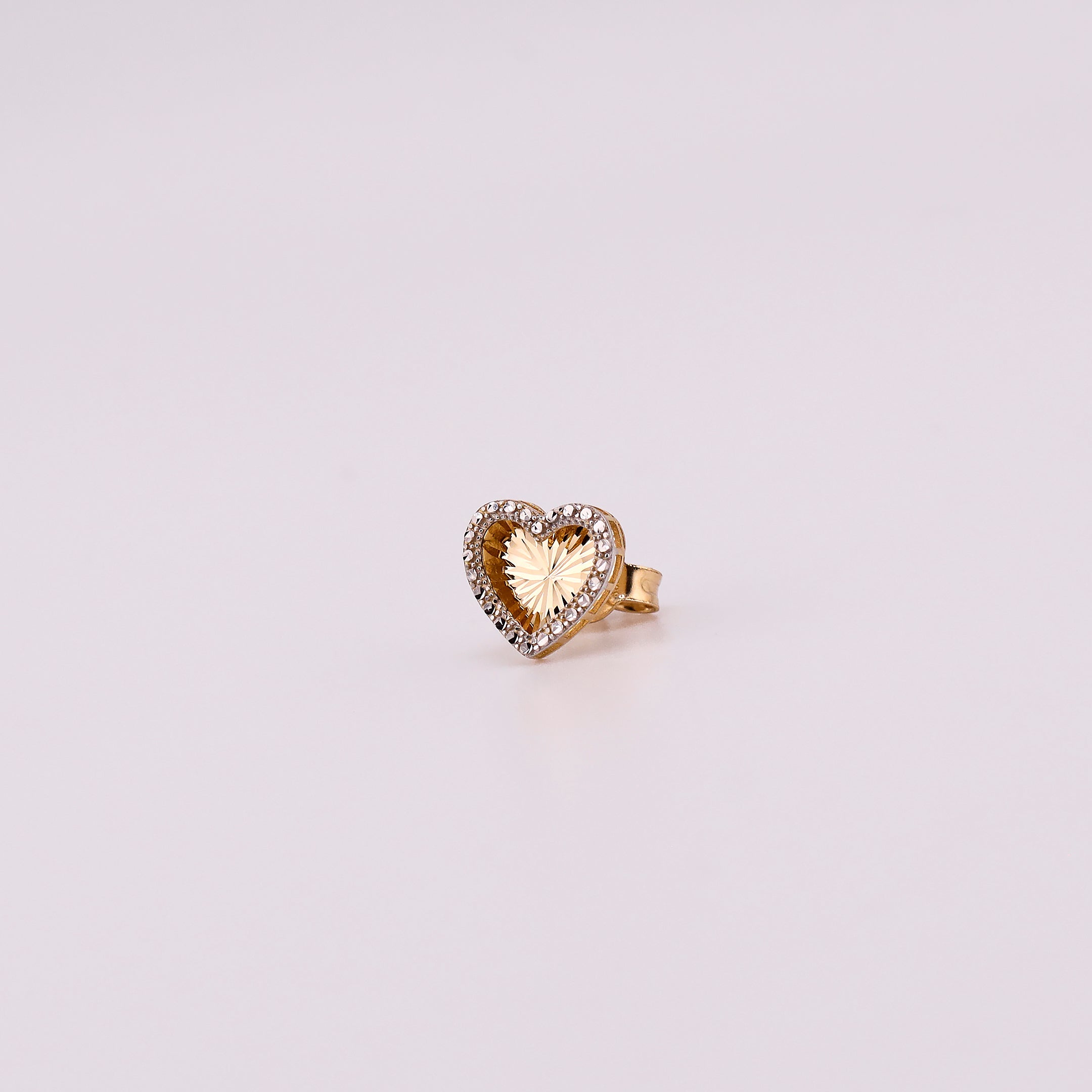 Aretes Corazón Con Piedra Blanca en Oro de 14K