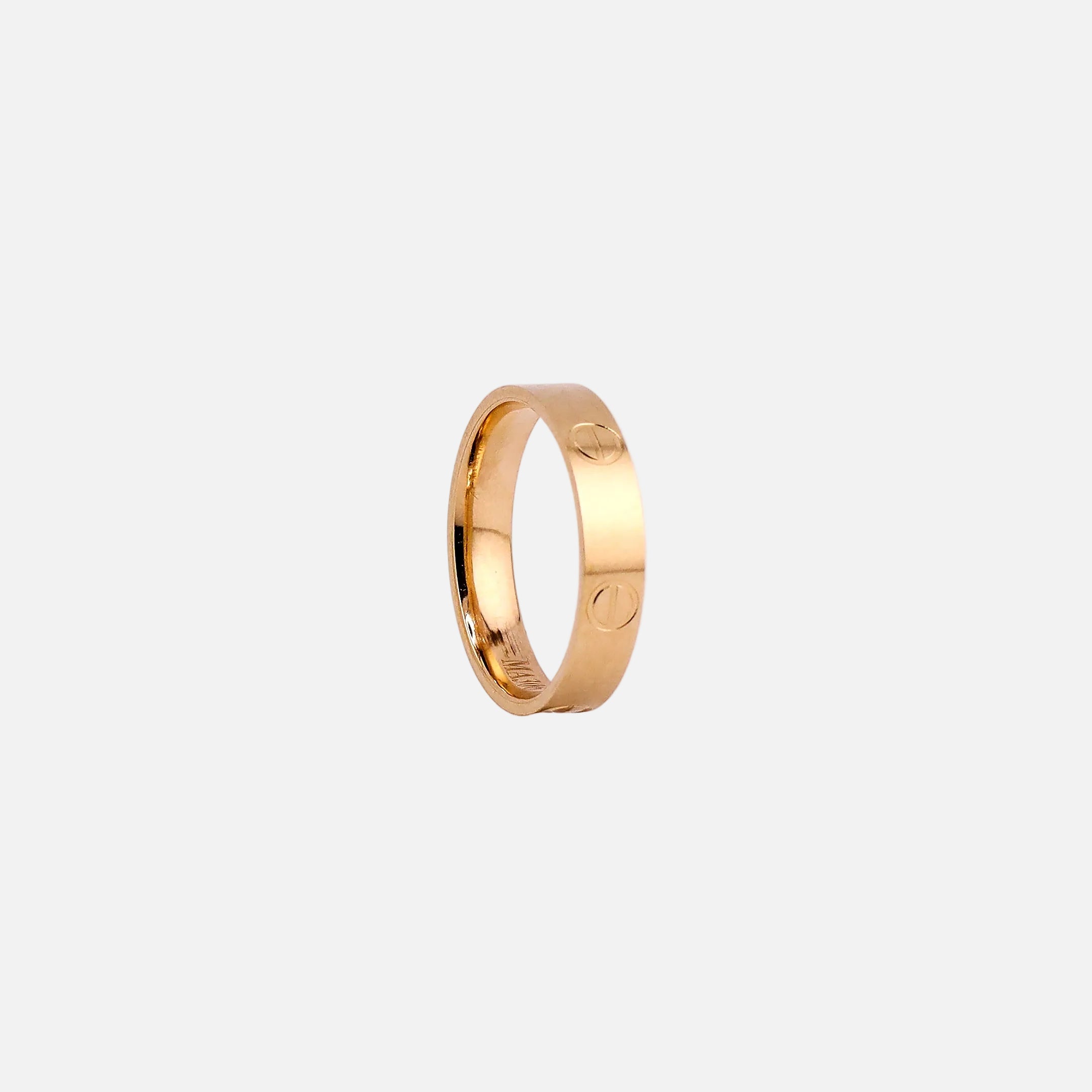 Anillo Clásico en Oro de 14K