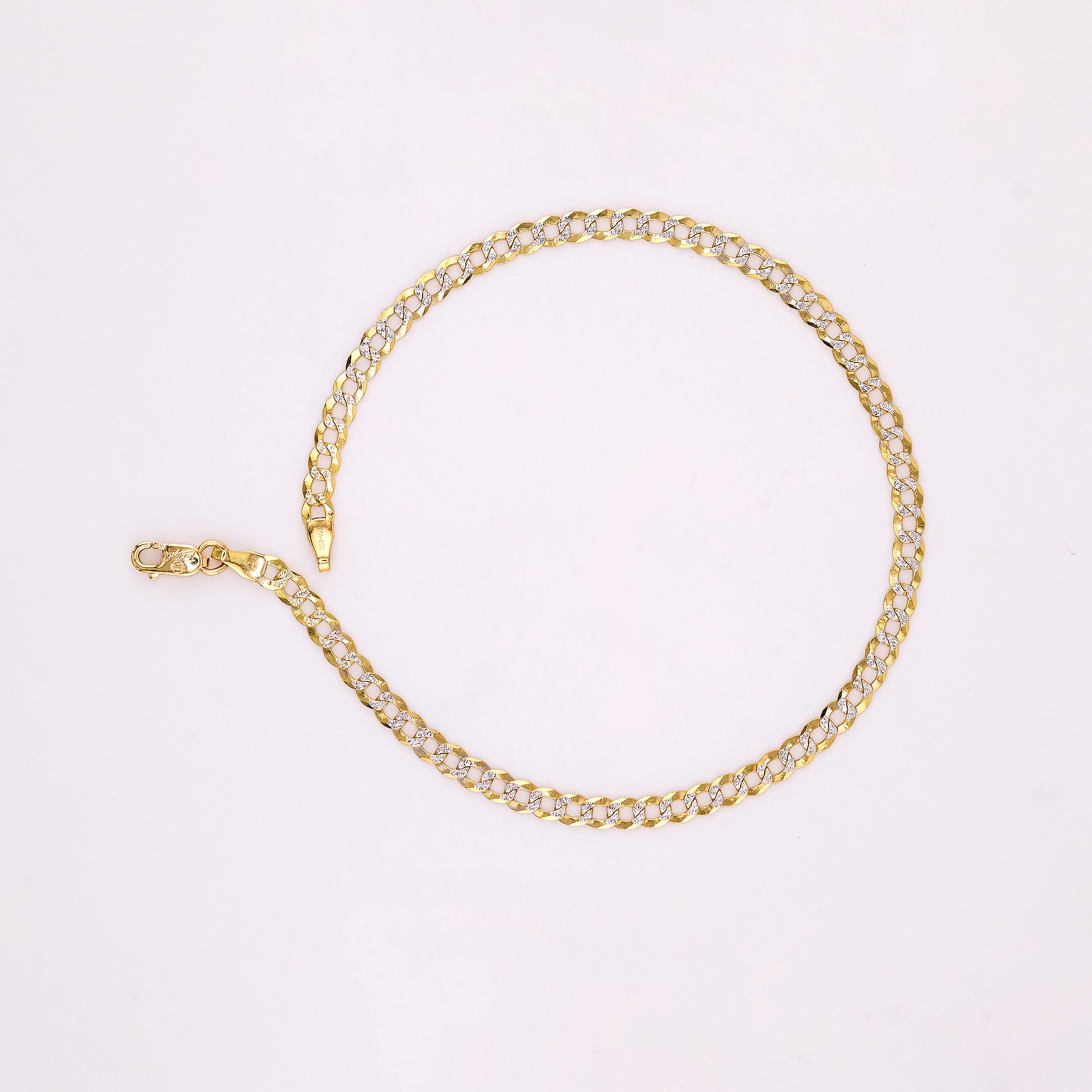 Pulso Eslabón Diamantado en Oro de 10K