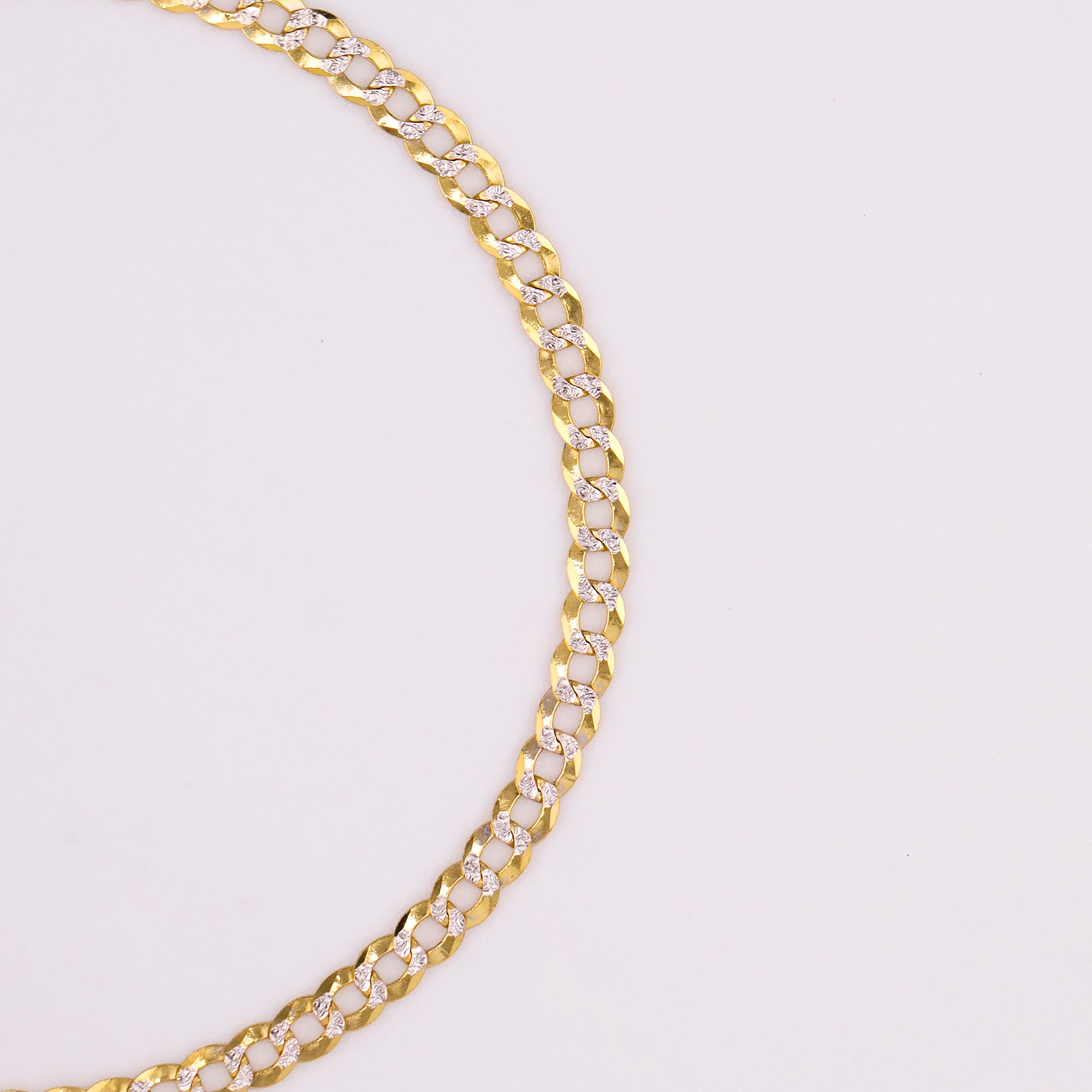 Pulso Eslabón Diamantado en Oro de 10K