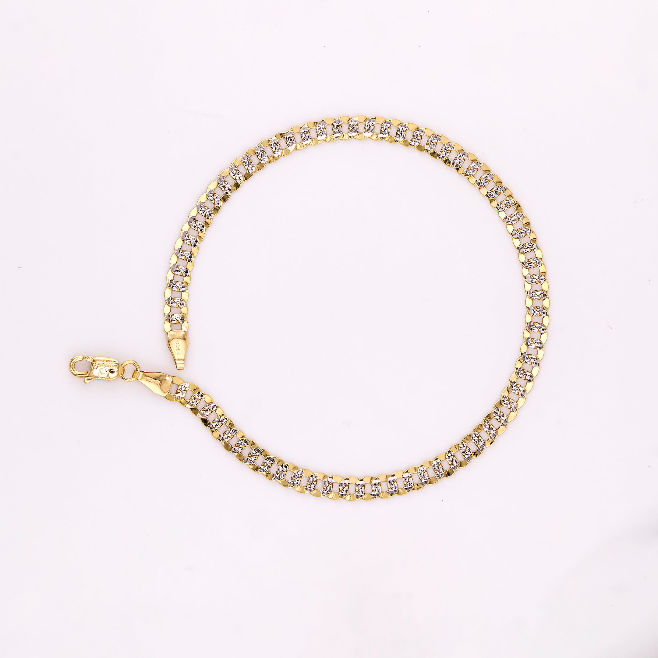 Pulso Eslabón Diamantado en Oro de 10K