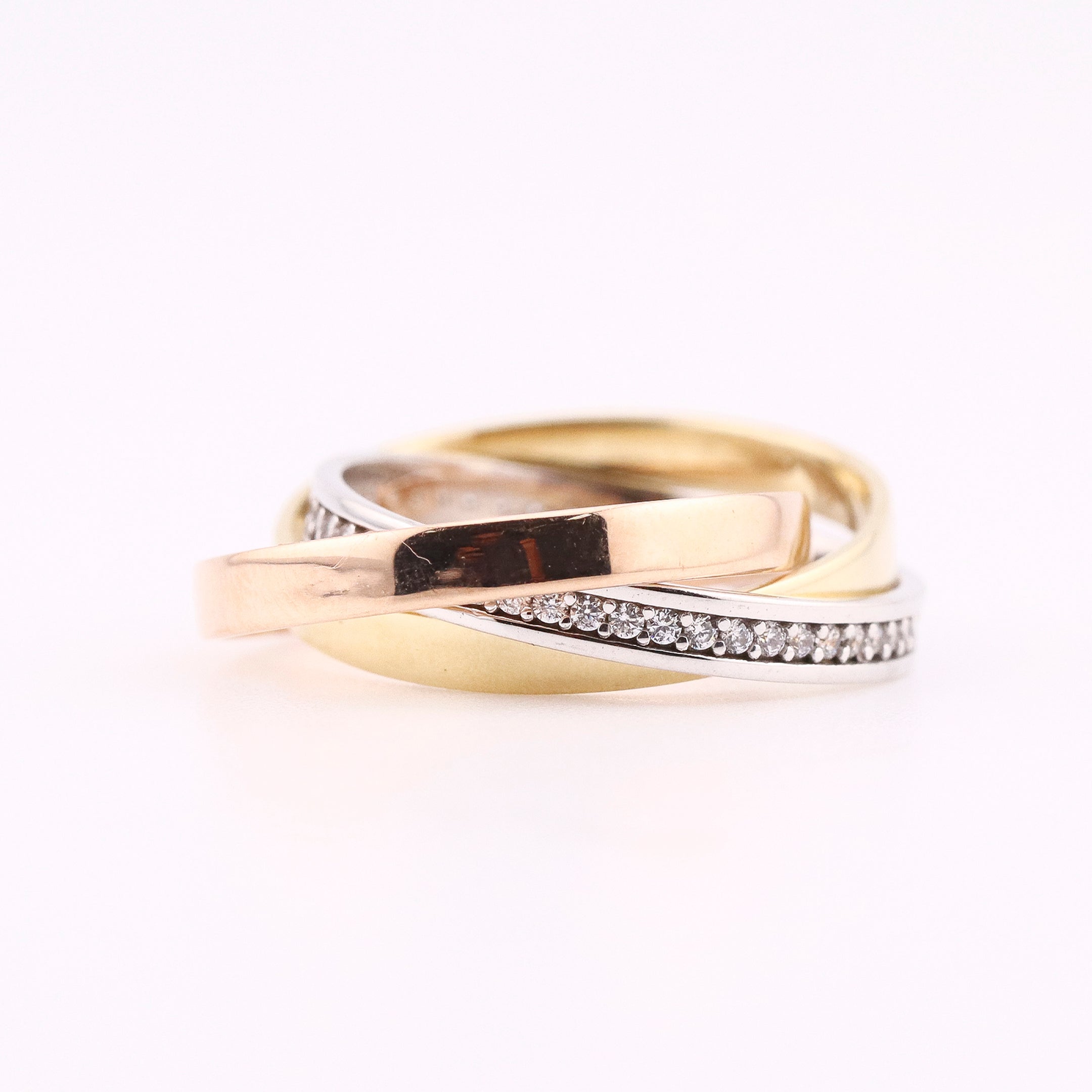 Anillo Triple Lazos en Oro de 14K