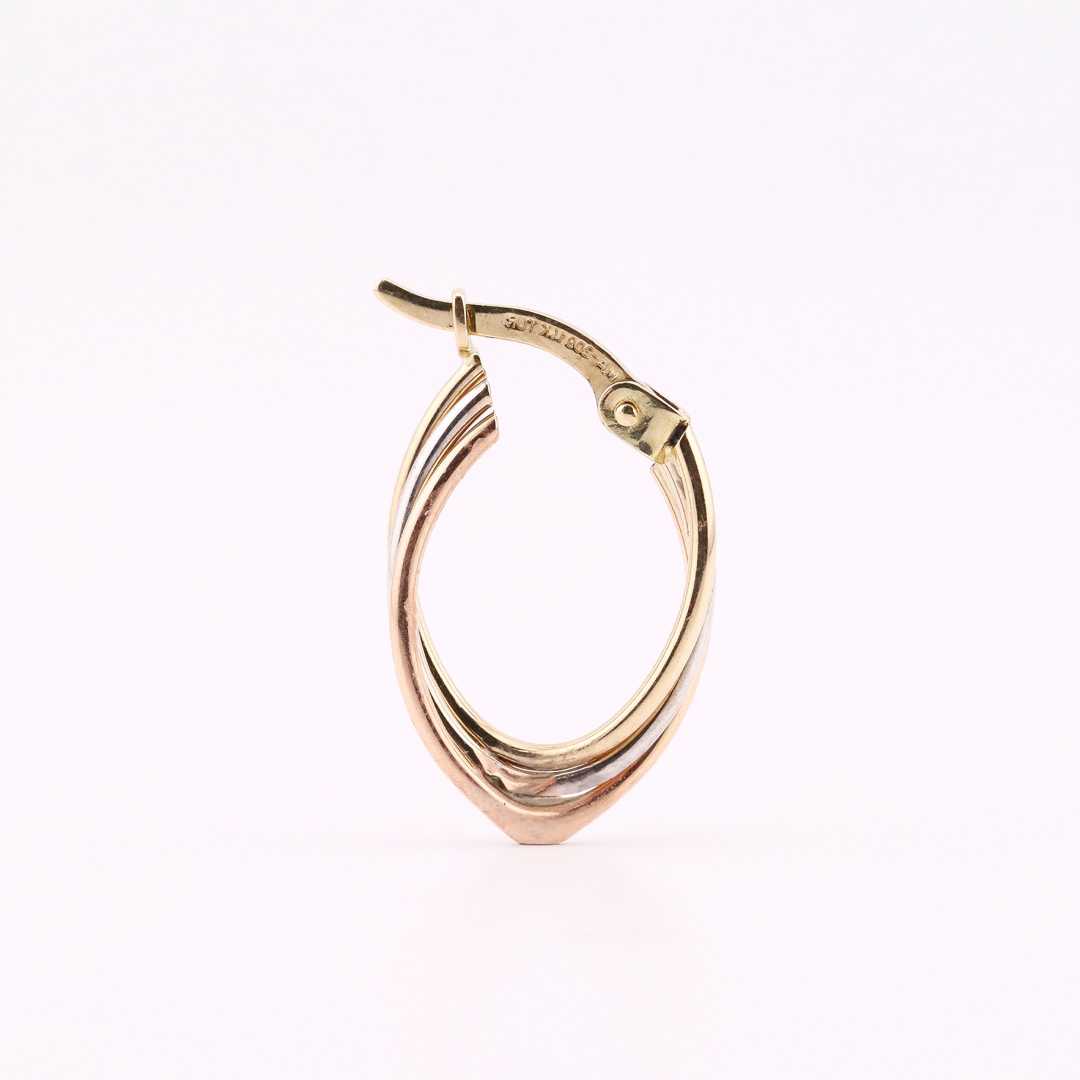 Arracadas de Oro Triple en Tonos de 14K