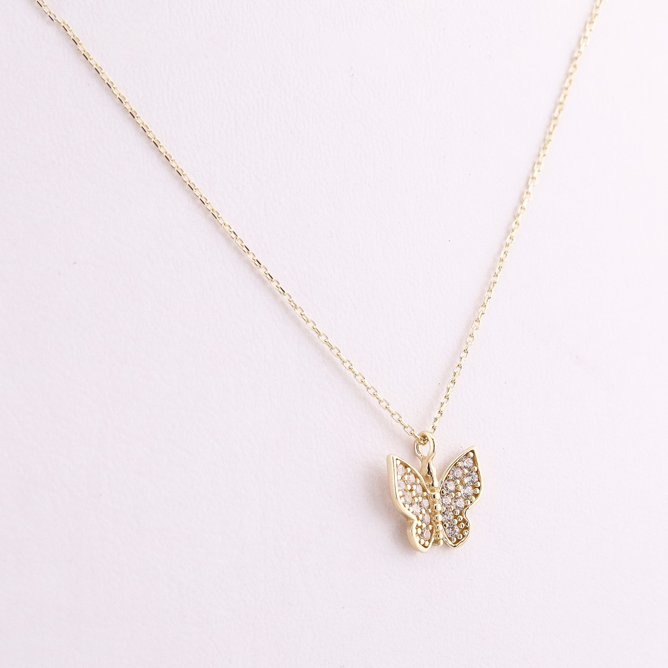 Gargantilla de Oro Dije Mariposa de 10K