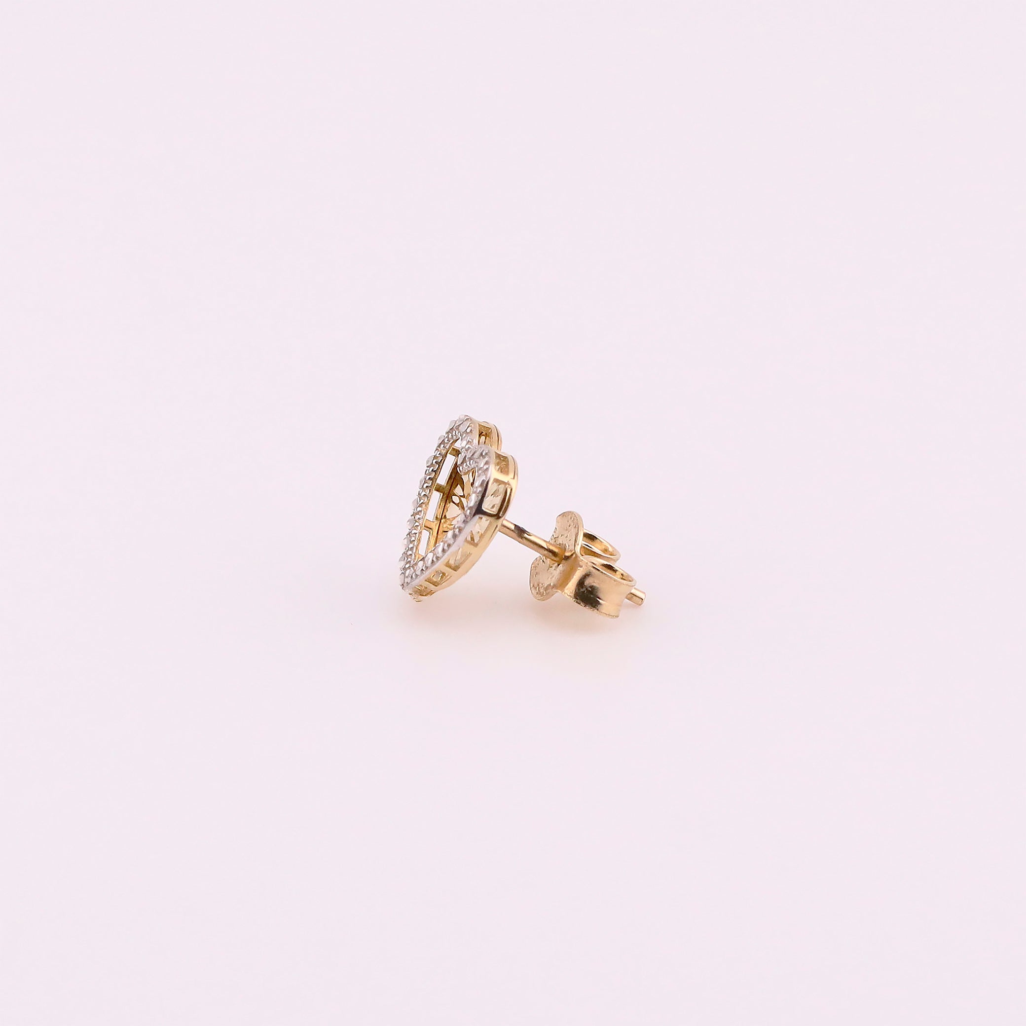 Aretes Corazón Con Piedra Blanca en Oro de 14K